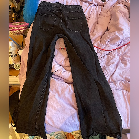 Ripped Wide Legged Jeans (Black, Size 4 US) - Picture 2 of 2